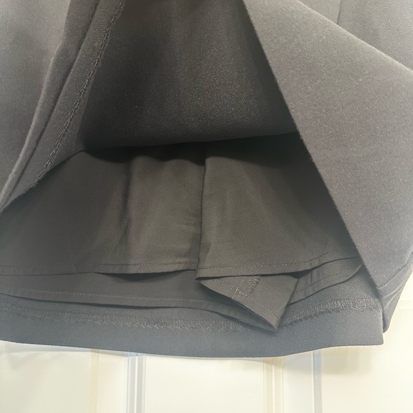 A&F Wrap Mini Skort - Picture 3 of 5